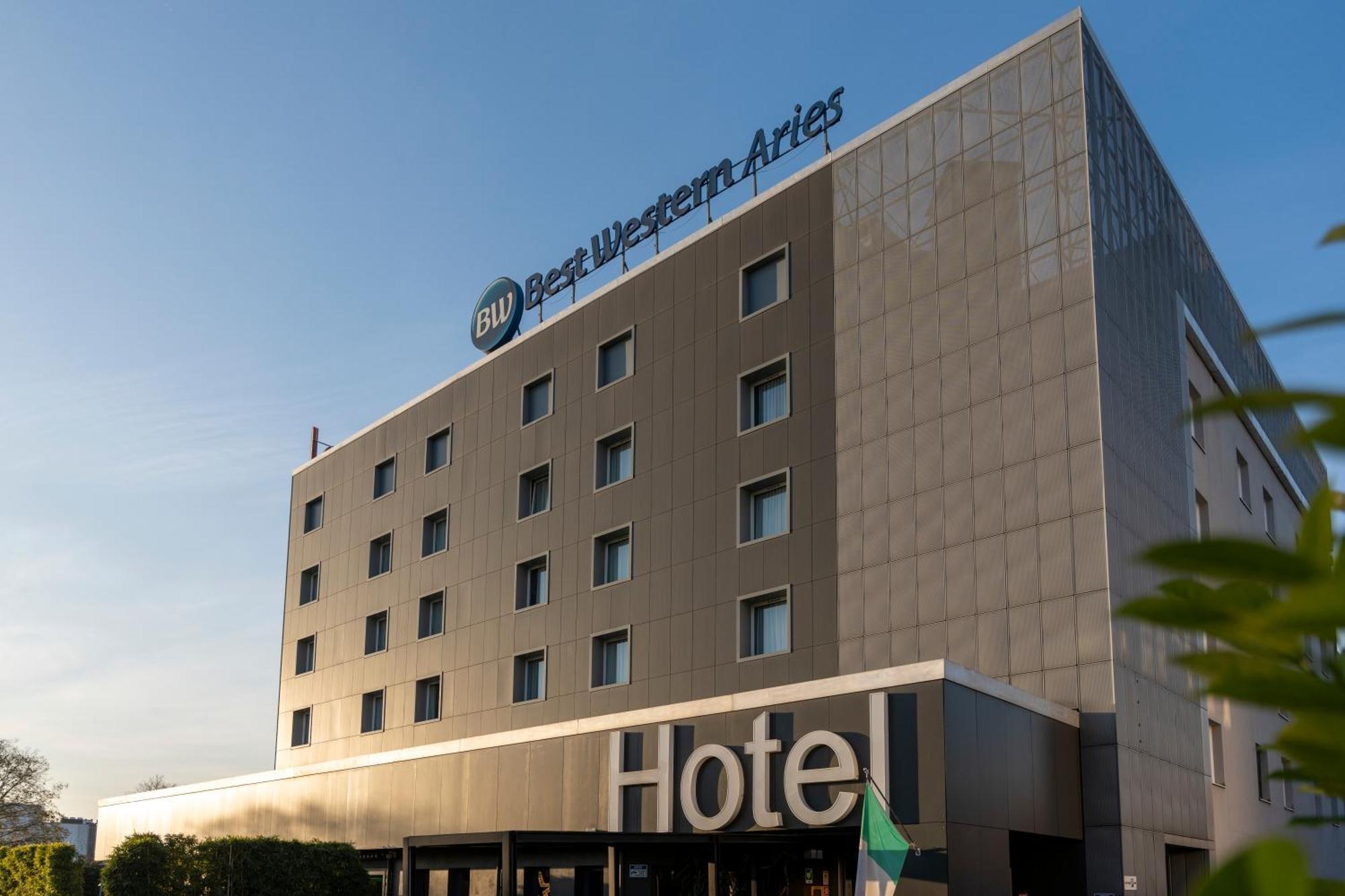The Aries Hotel Vicenza Esterno foto