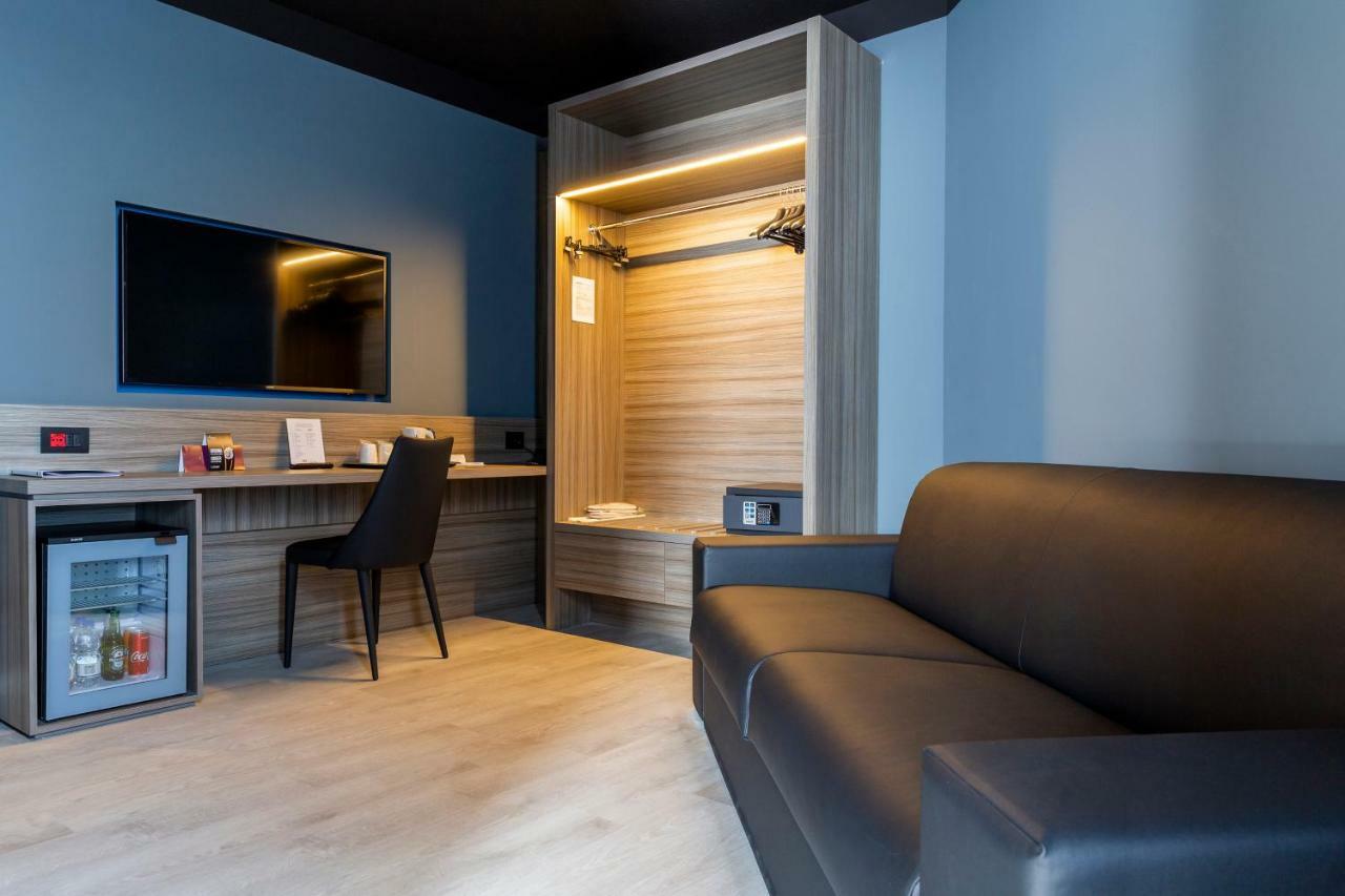 The Aries Hotel Vicenza Esterno foto